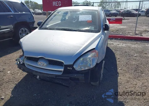2008 Hyundai Accent Gs from USA, damaged, VIN KMHCM36C98U092567
